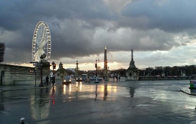 Découvrir Paris sous la pluie