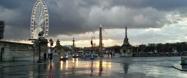 Discover Paris in the rain