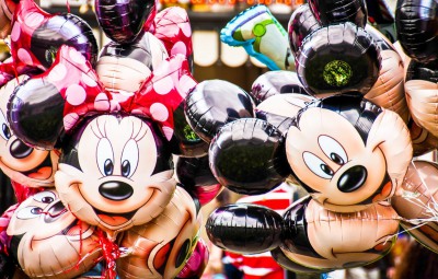 Visit in Paris: Christmas Markets and the Walt Disney exhibition in Paris